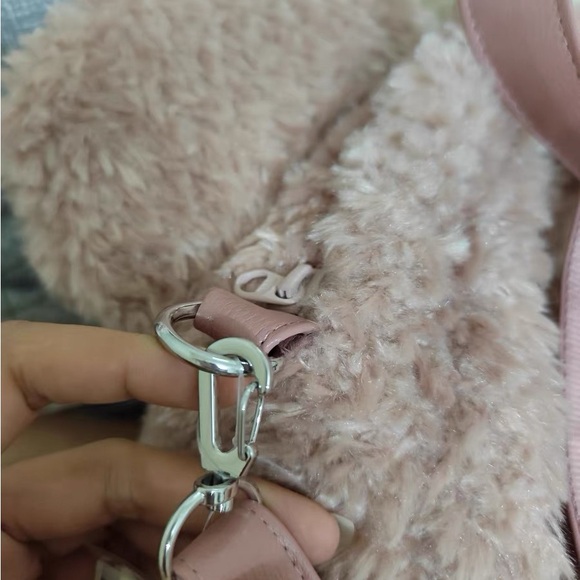 Brand New Shanghai Disney ShellieMay Large Bag - Picture 6 of 7